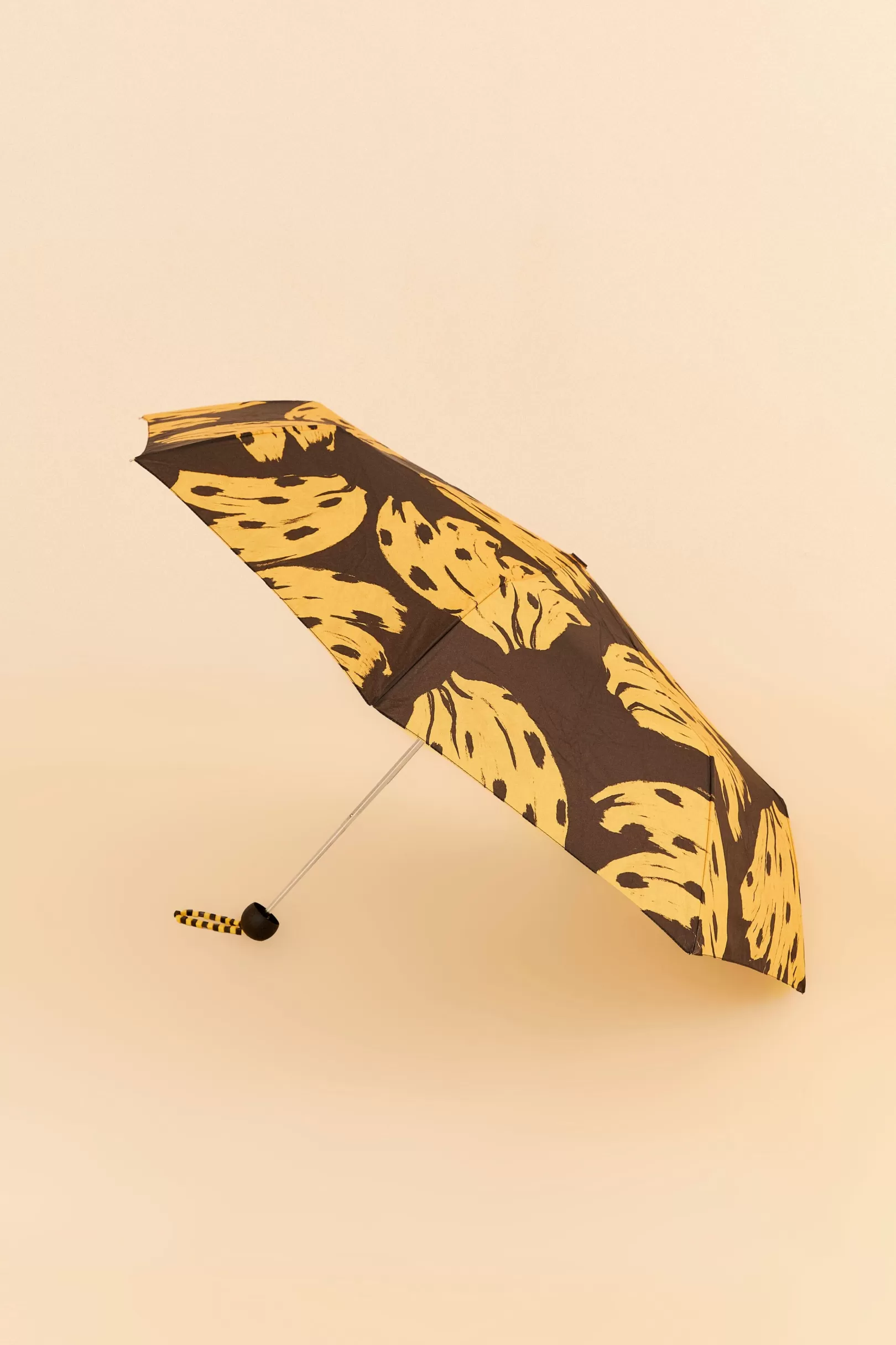 FARM Rio  BLACK BOSSA BANANA UMBRELLA Cheap