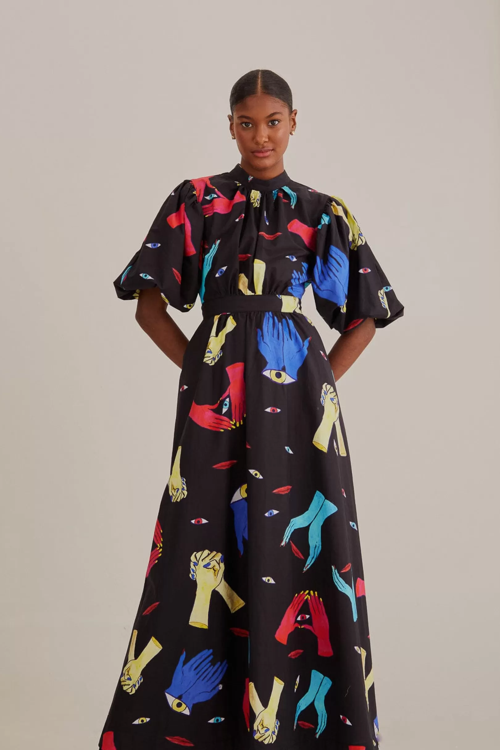 FARM Rio  BLACK COLORFUL TOGETHER SHORT SLEEVE MIDI DRESS Cheap