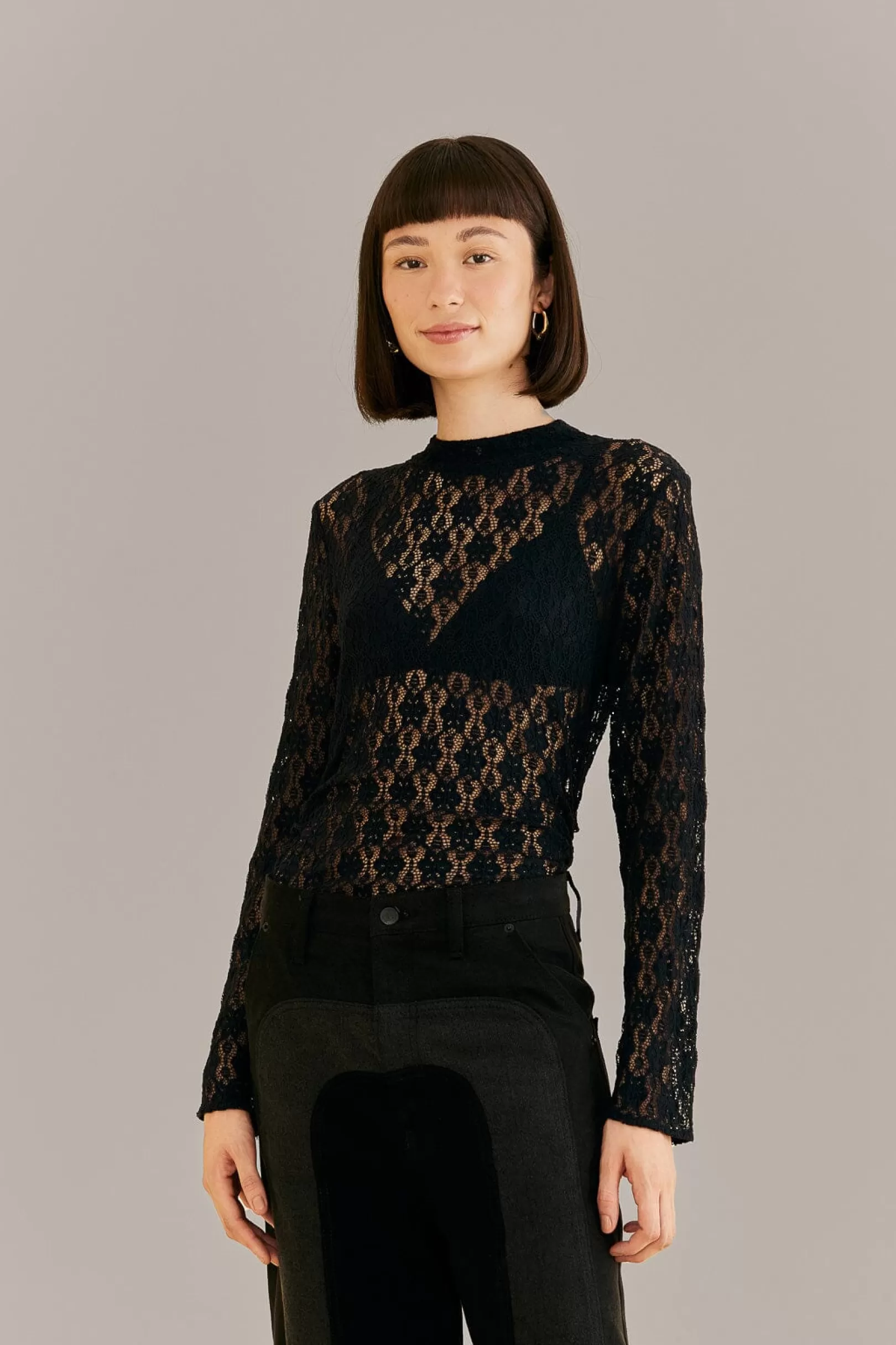 FARM Rio  BLACK LACE LONG SLEEVE BLOUSE Clearance