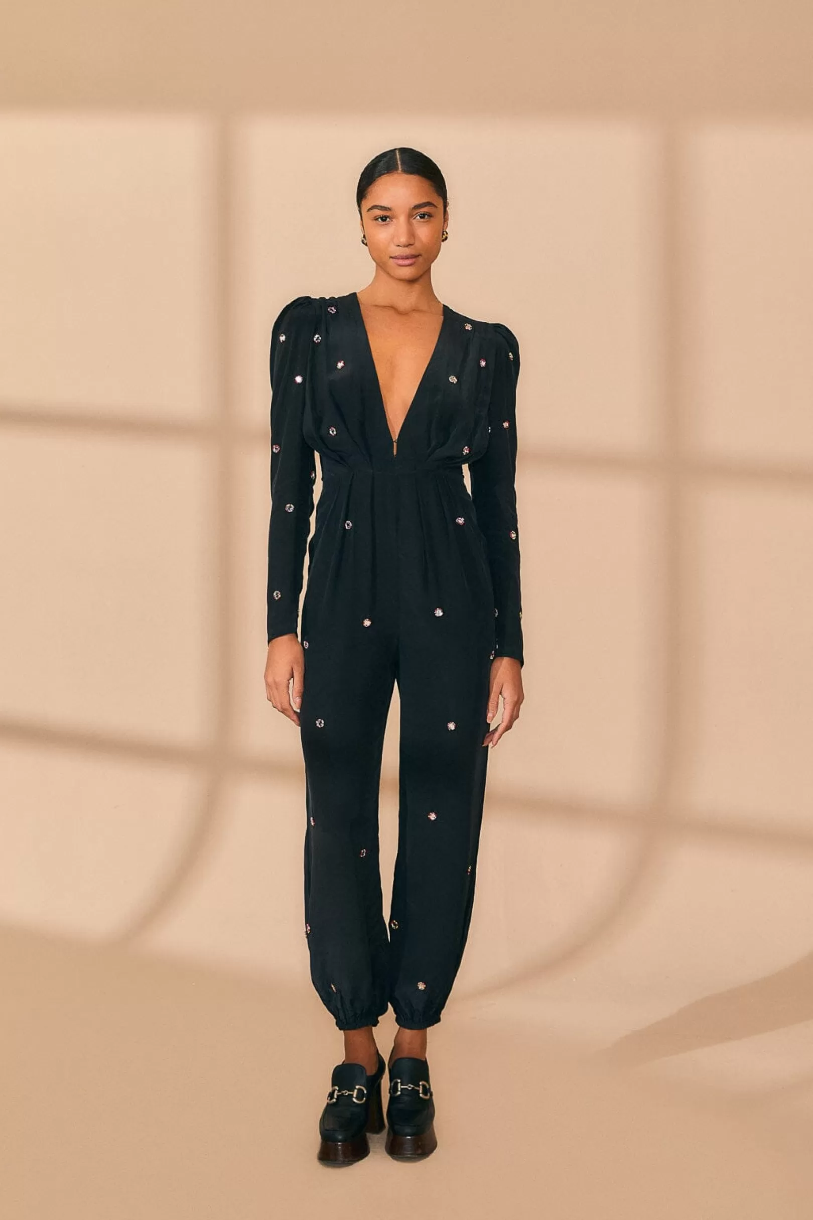 FARM Rio  BLACK MIRROR EMBROIDERED JUMPSUIT Fashion