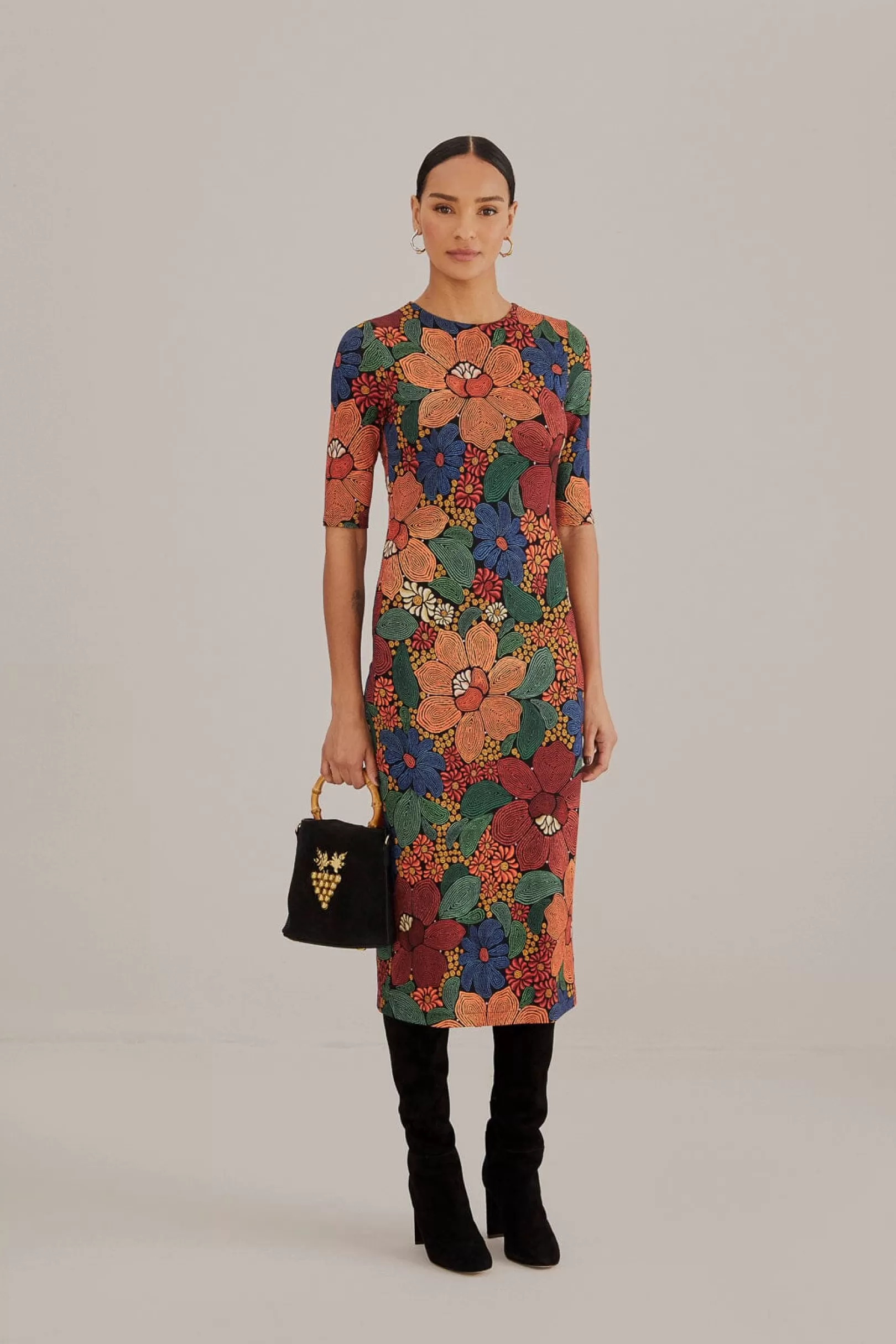 FARM Rio  BLACK STITCHED FLOWERS LENZING™ ECOVERO™ VISCOSE MIDI DRESS Fashion