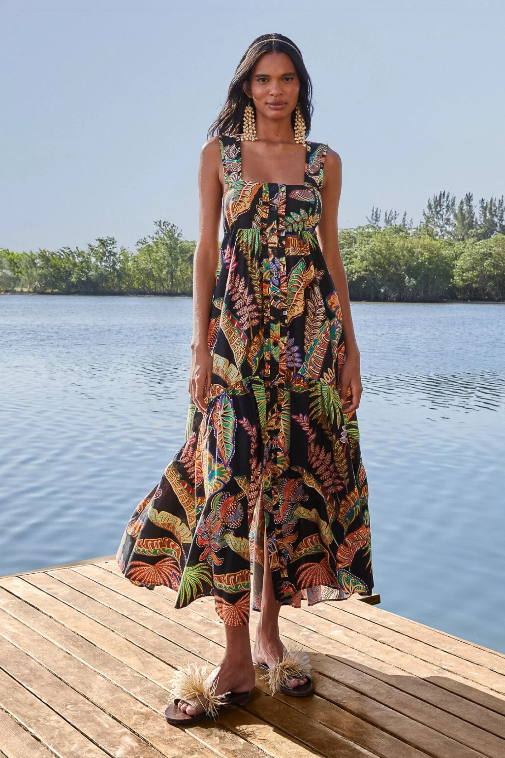 FARM Rio  COOL FOLIAGE BLACK SLEEVELESS MAXI DRESS Clearance