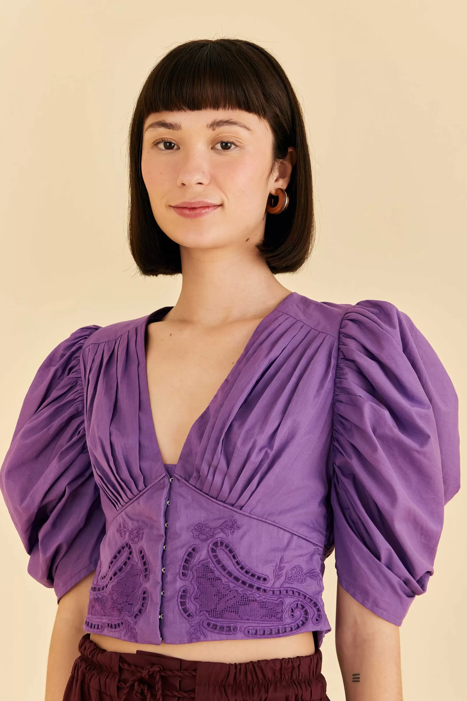 FARM Rio  PURPLE CROPPED BLOUSE Fashion